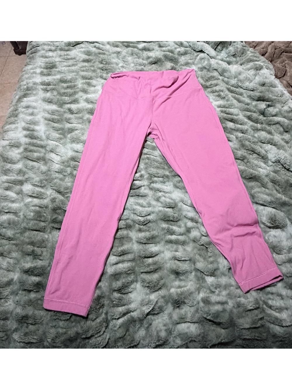 lululemon athletica Pink Women's Stretch Leggings